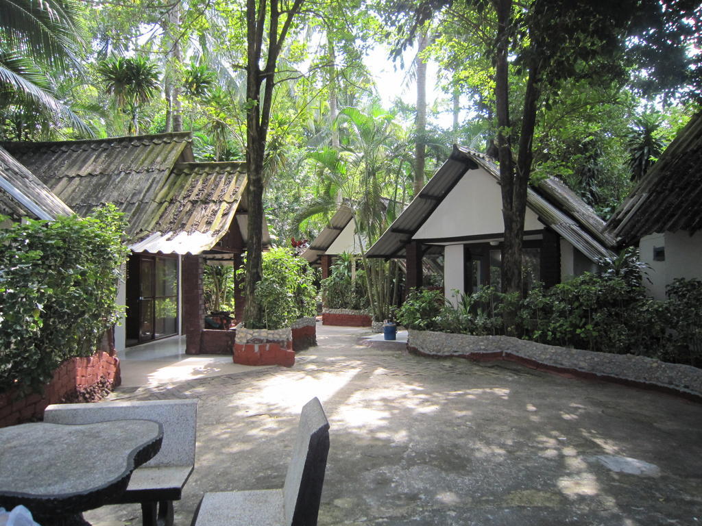 Pine Bungalow Krabi Exterior photo